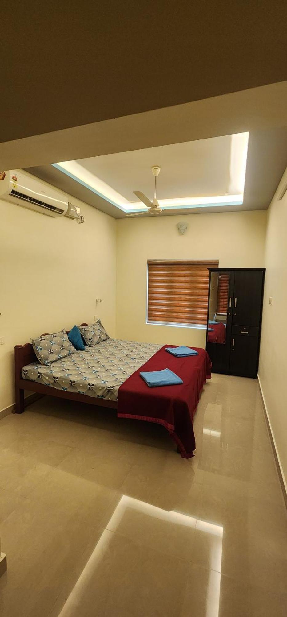 Punerjeni Homes *