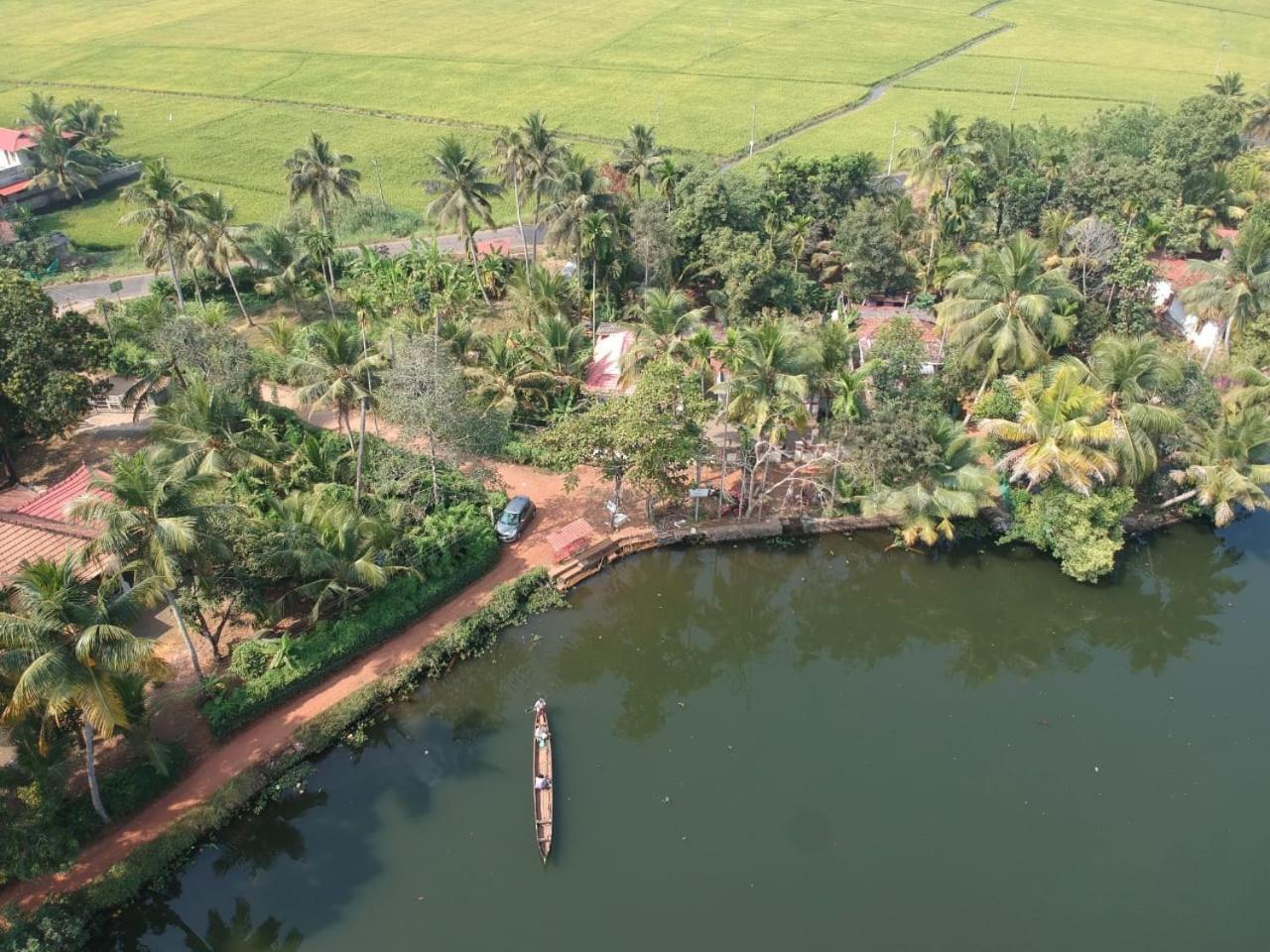 Punerjeni Homes Homestay