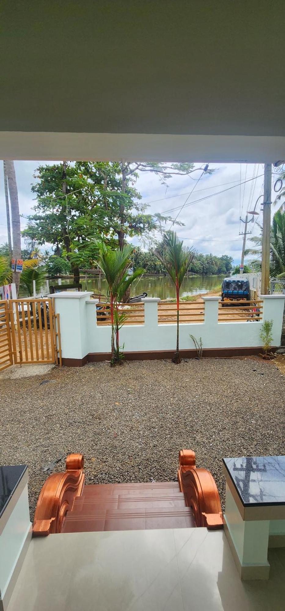 Punerjeni Homes Homestay *